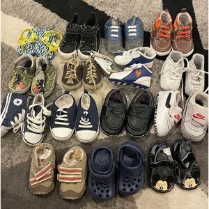Baby shoes